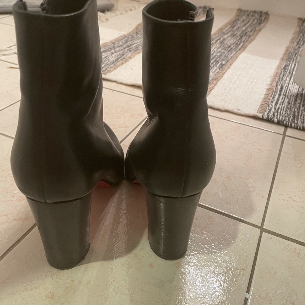 Christian Louboutin adox booties